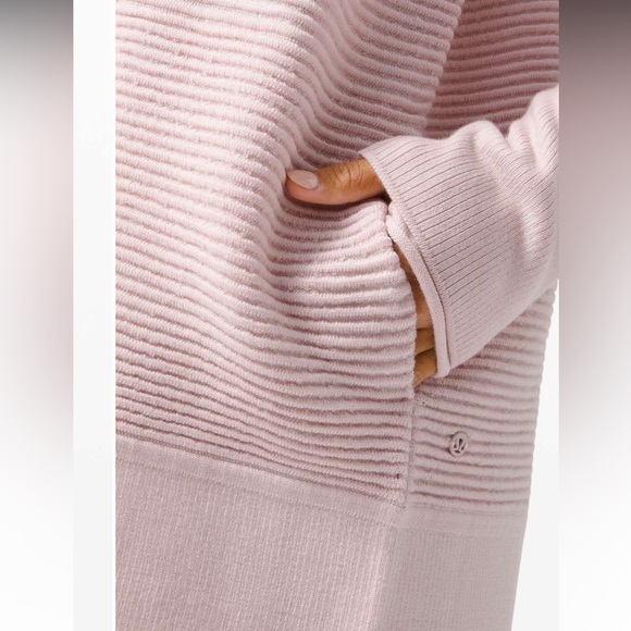 Lululemon Light Pink Merino Wool Wrap Cardigan Sweater Womens Size 10 - Picture 2 of 11